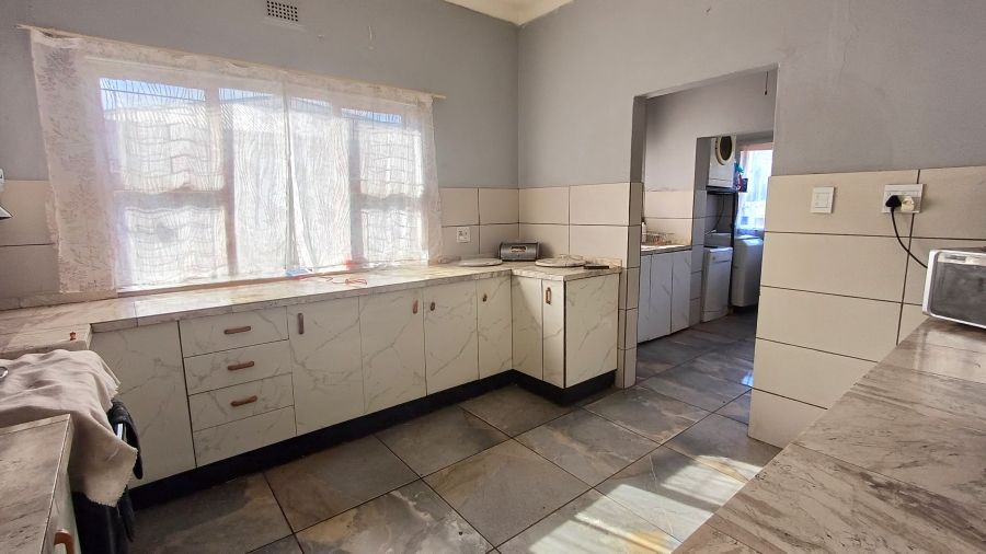 3 Bedroom Property for Sale in Van Riebeeck Hoogte Eastern Cape